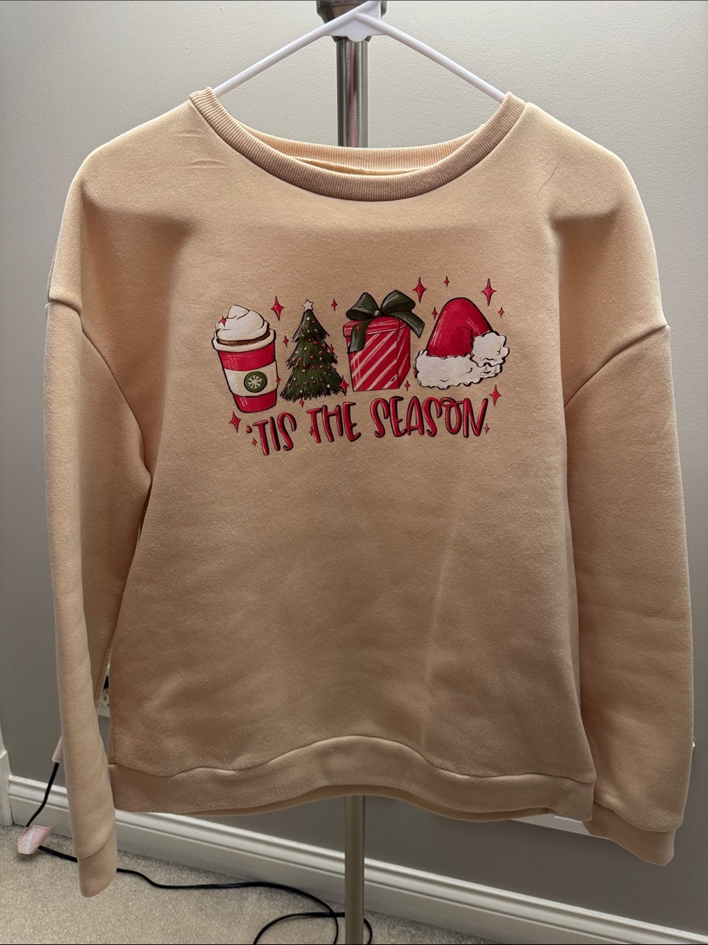 SHEIN Beige 'Tis The Season Holiday Graphic Crewneck Sweatshirt